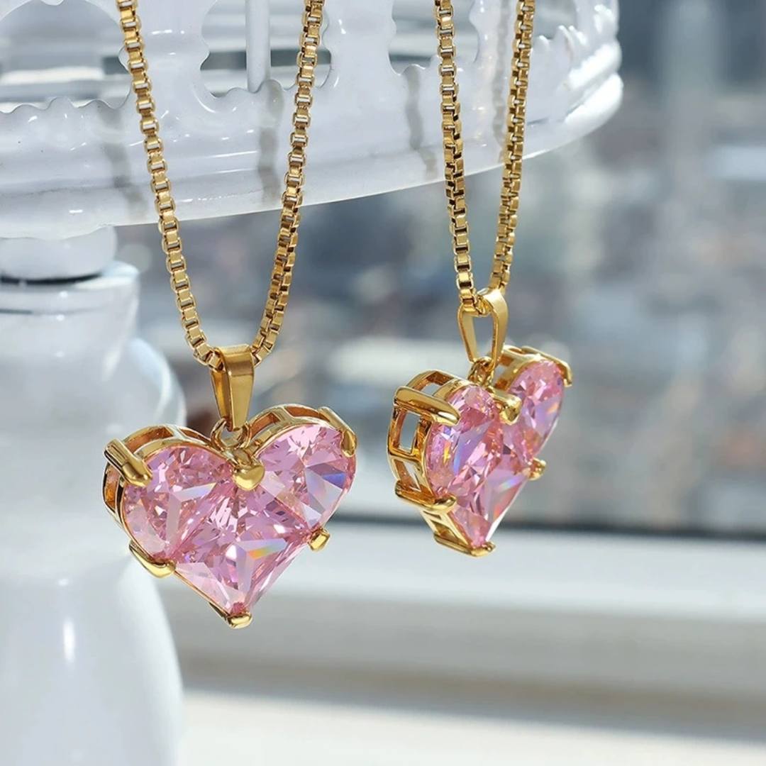 Conjunto de collar y aretes con corazón rosado de acero inoxidable