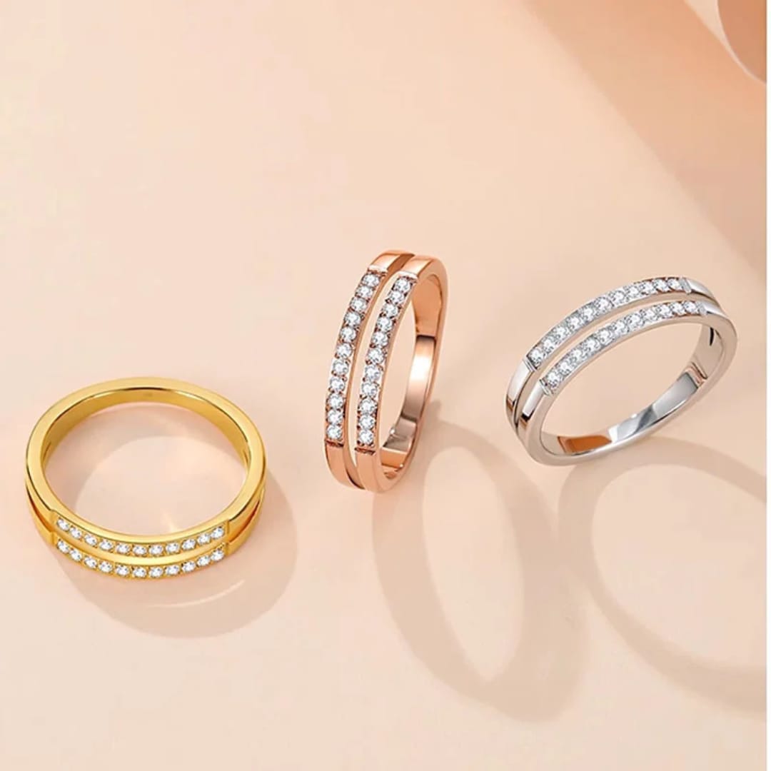 Romántico - anillo con circonitas  en acero inoxidable