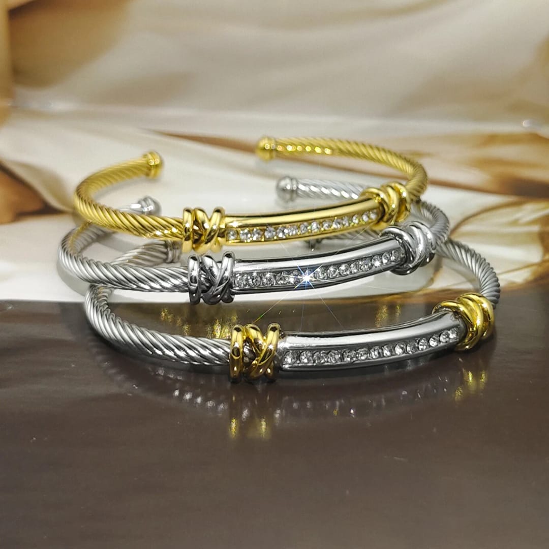 Pulseras con Diamantes Simulados en Acero Inoxidable
