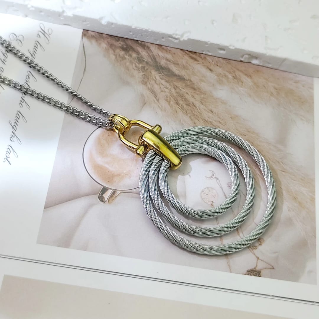 Atemporal - Collar en Tendencia