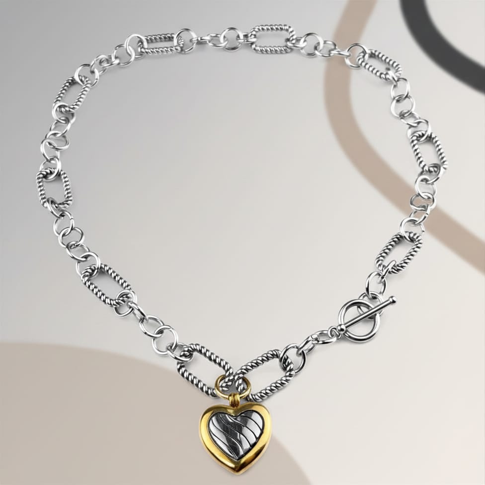 Encantador -  Collar con Dije de Corazon