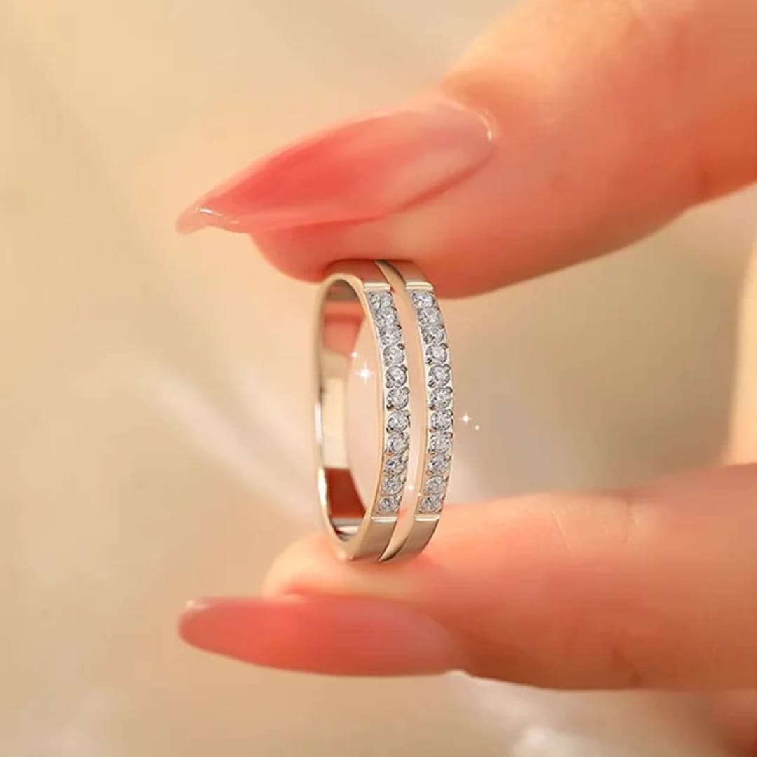 Romántico - anillo con circonitas  en acero inoxidable